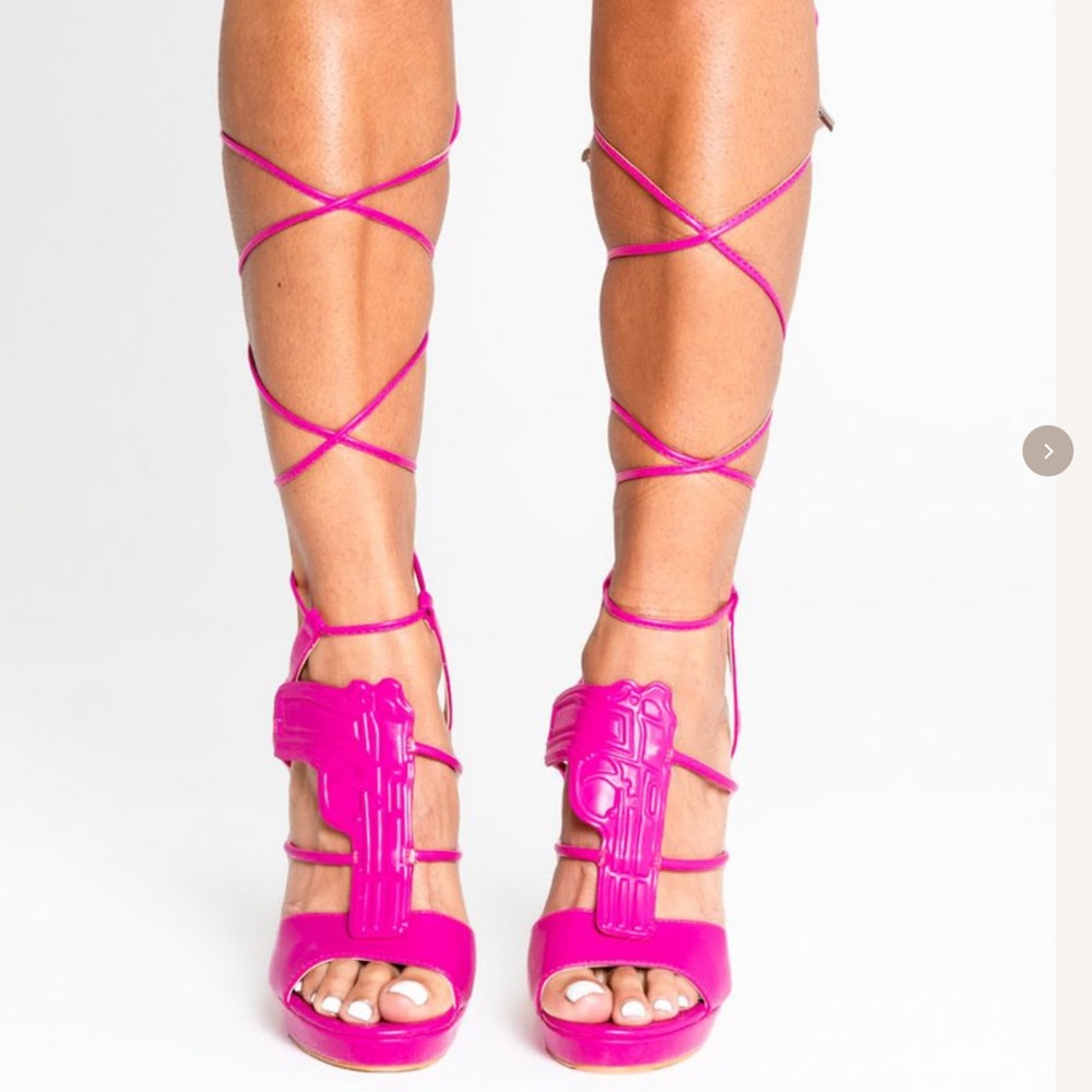 NEVER WORN Luxe To Kill: Gemini Gun Heels